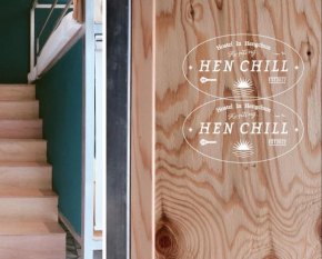 HenChill Hostel